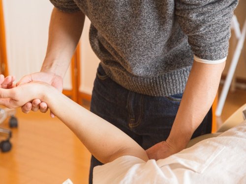 Méthodes de traitement utilisées par un chiropracteur Courmayeur proche Chamonix